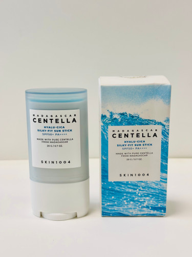 ضدآفتاب استیکی سنتلا اسکین 1004 حجم 20 گرم